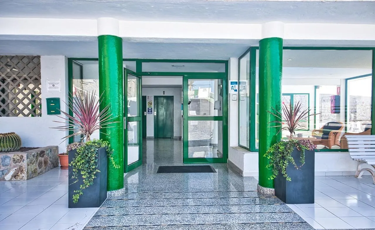 Malibu 2 Apartamento Con Aire Acondicionado, Campo De Tennis Y Piscina Con Solarium Puerto Rico  Appartamento